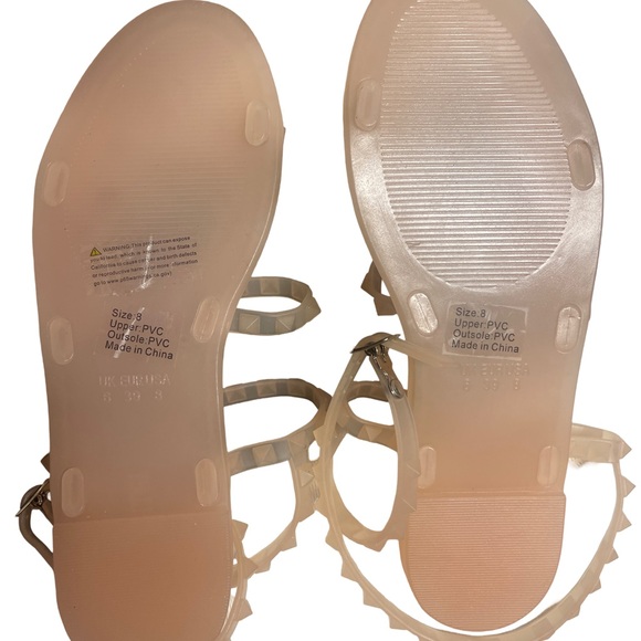 BRAND NEW SANDALS SIZE 8 BEIGE STUDS - Picture 2 of 2